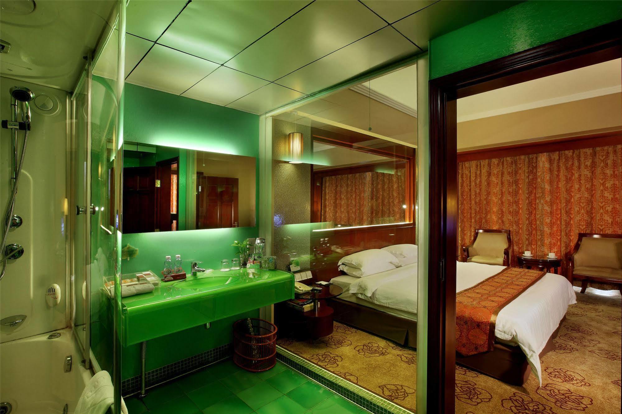 Shenzhen Luohu Hongfeng Hotel Екстер'єр фото