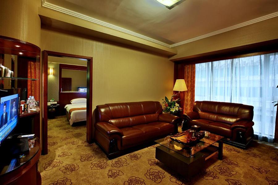 Shenzhen Luohu Hongfeng Hotel Екстер'єр фото