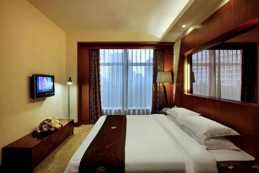 Shenzhen Luohu Hongfeng Hotel Екстер'єр фото