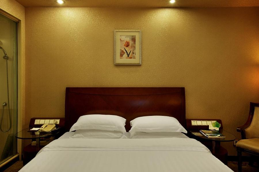 Shenzhen Luohu Hongfeng Hotel Екстер'єр фото