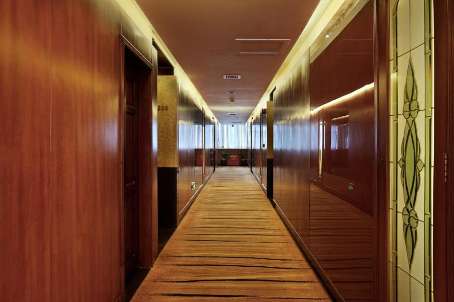 Shenzhen Luohu Hongfeng Hotel Екстер'єр фото